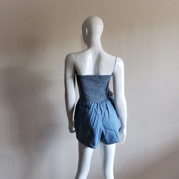 NWT AA Smocked Denim Romper. S/M - Picture 5 of 8